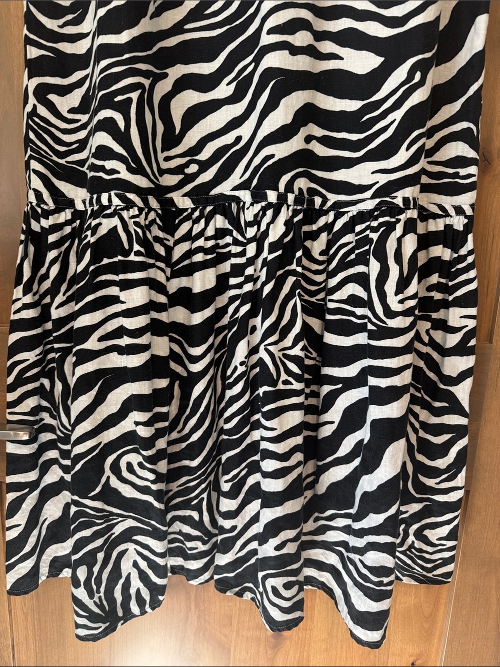 Jones New York Tiered 100% Linen Maxi Dress Womens S zebra print Empire waist - Picture 5 of 10